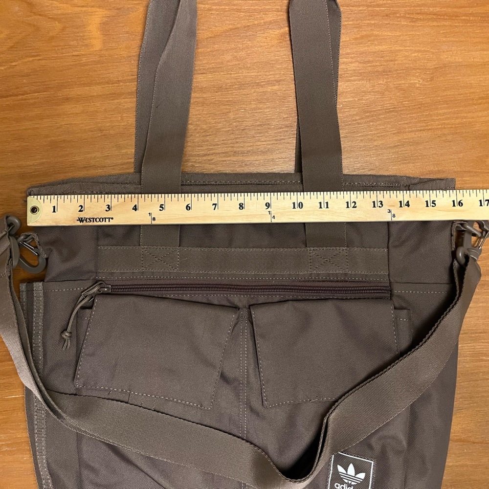 Adidas Originals • Utility 2.0 Tote • Magic Earth • Convertible Crossbody - Picture 4 of 9